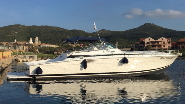 Bertram 46 1993 yacht